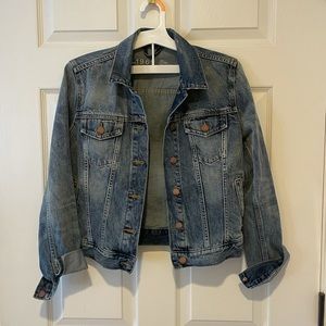 LAST CALL🌺 NWOT GAP 1969 Blue Medium Wash Denim Jacket S